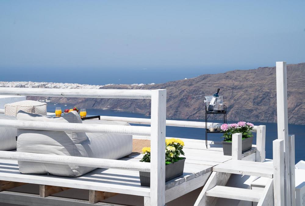 Saint Sin Suites - Adults Only Imerovigli  Exterior foto